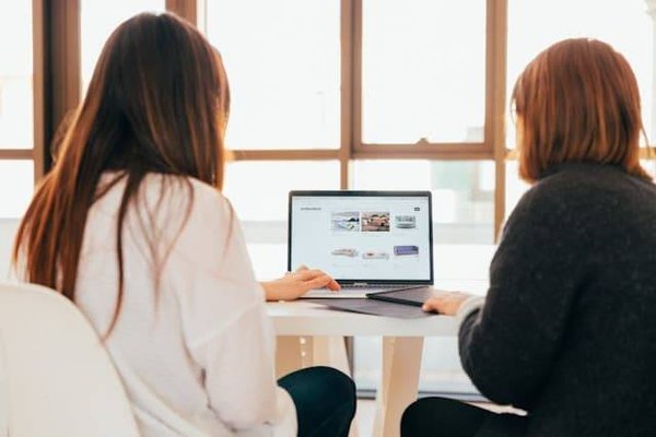 Top 10 des Meilleurs Sites de Recherche d'Emploi en 2023 : Trouvez l'Oportuninité Parfaite